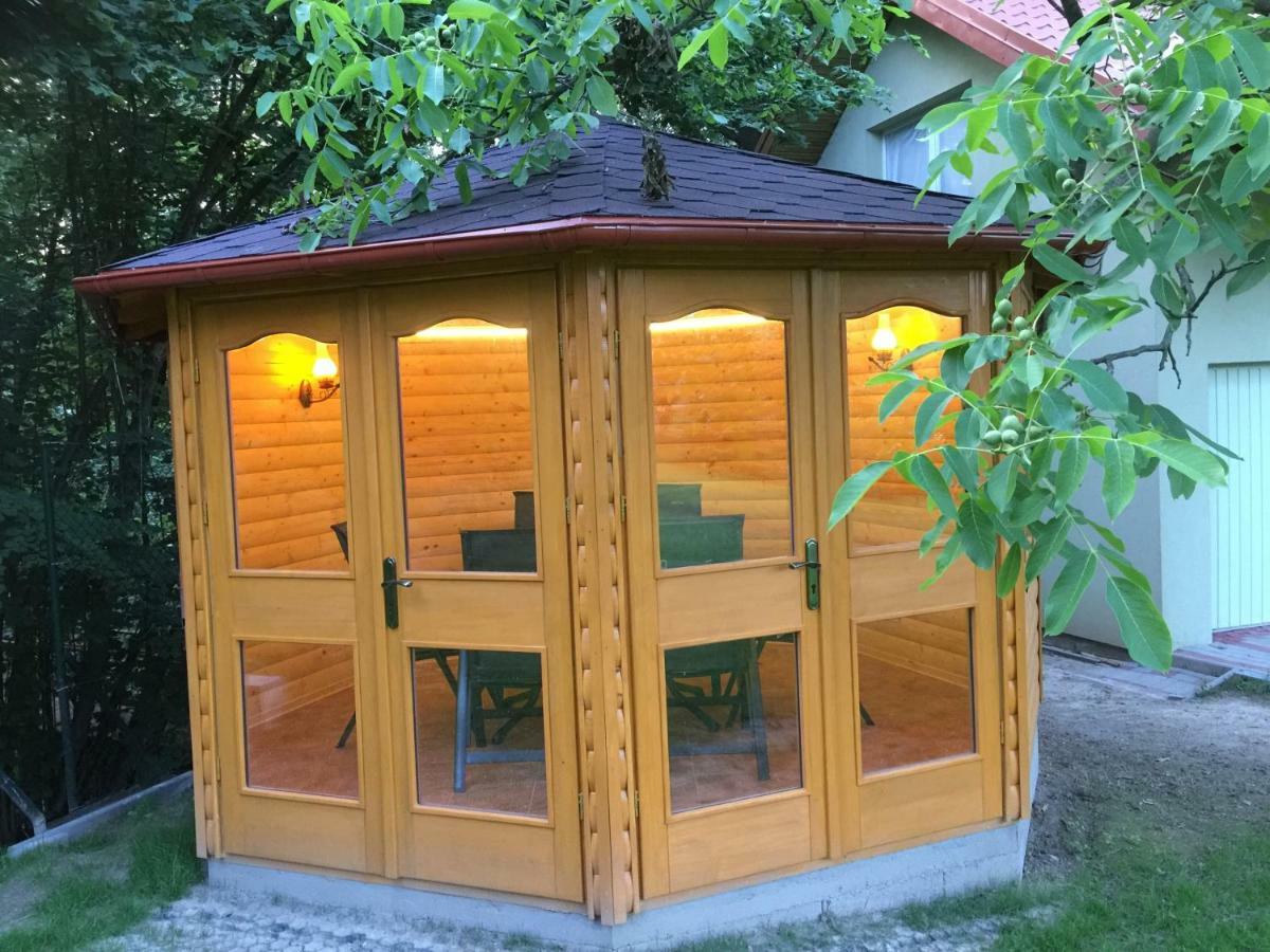 House Ewa